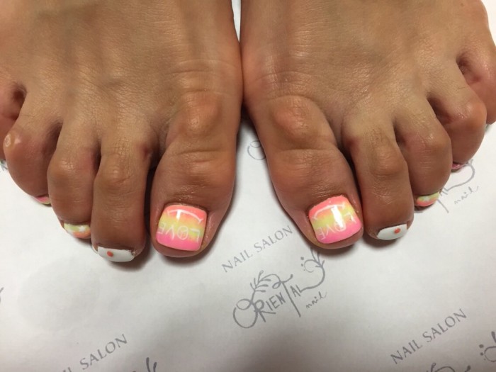 5  ネオンタイダイ