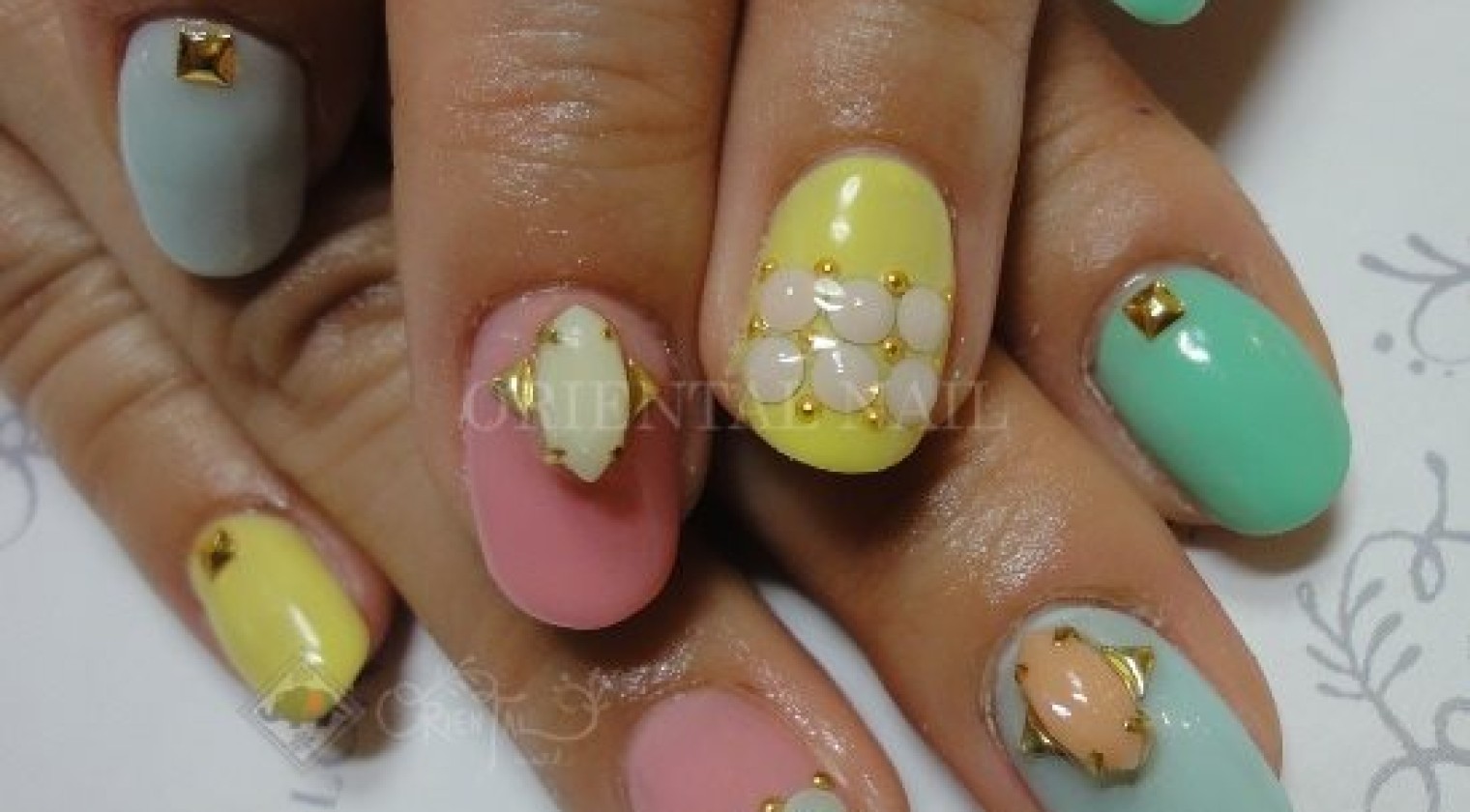 105  パステルネイル