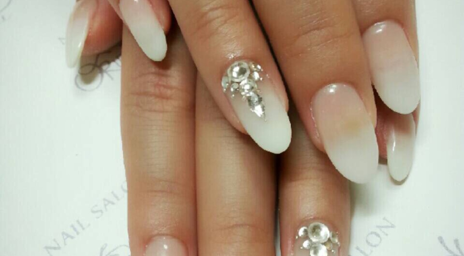 92  ホワイトグラデ