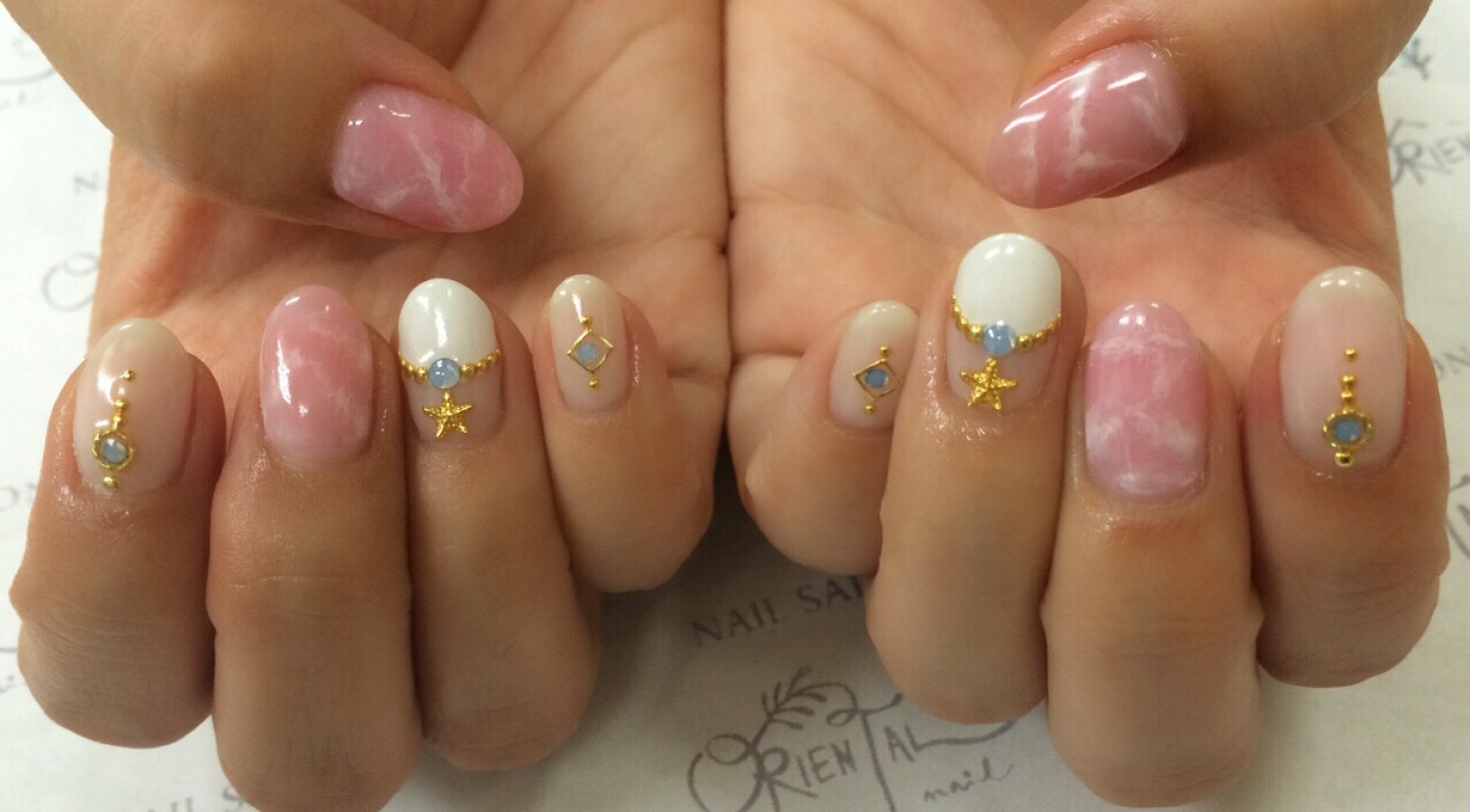 47  大理石風ネイル